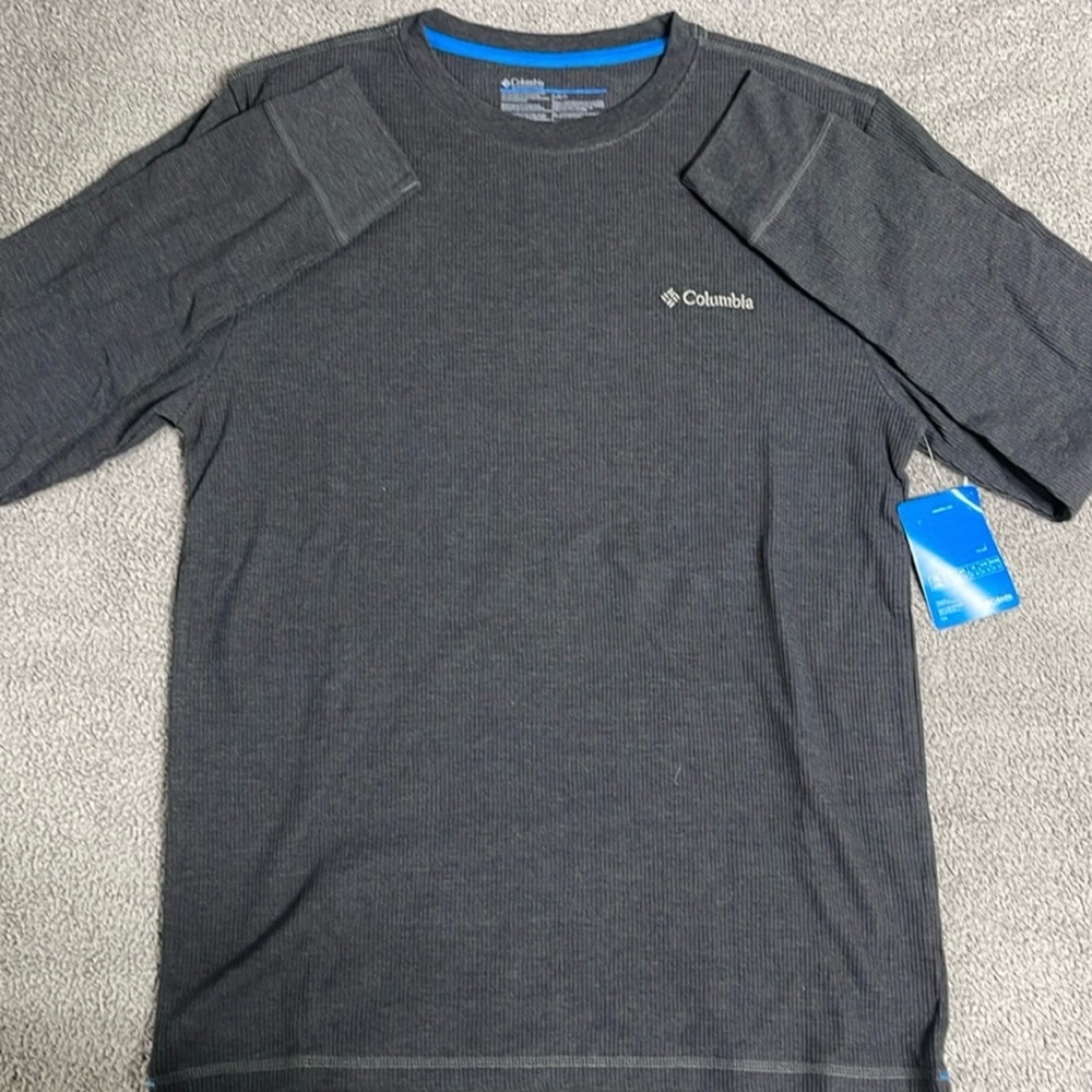 Columbia long sleeve shirt